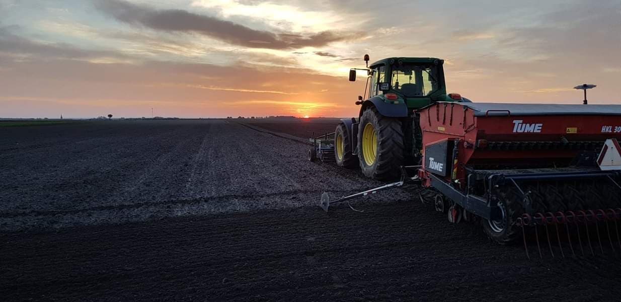 127065005_1294448307565892_1537544729372846974_n