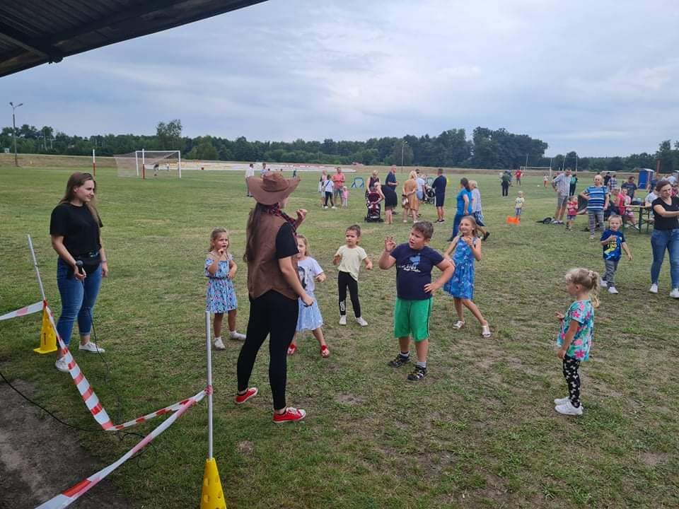 237404584_978587766045953_5609591767669262016_n